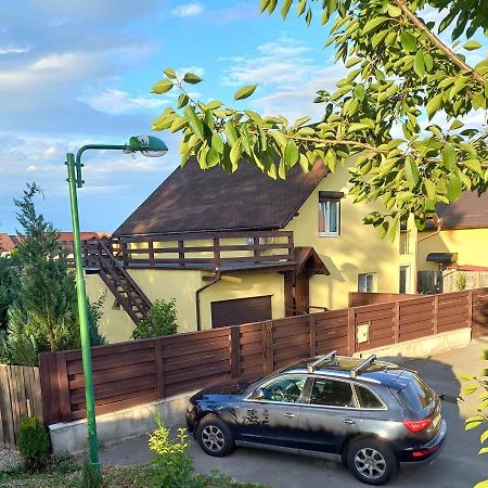 Casa Merilor I Braşov Exterior foto
